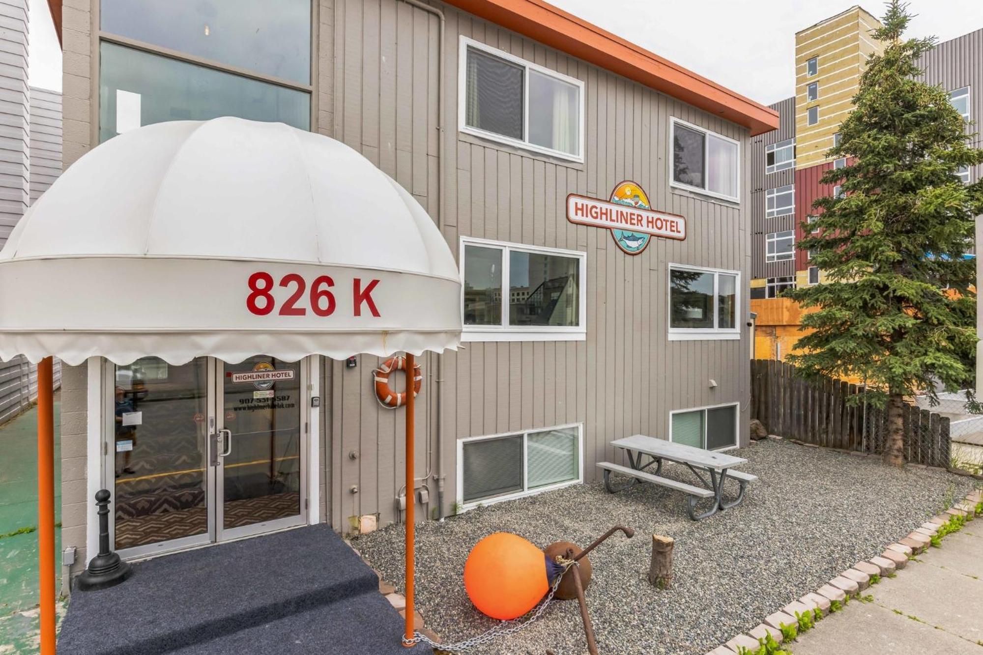 Highliner Hotel Anchorage Exterior photo